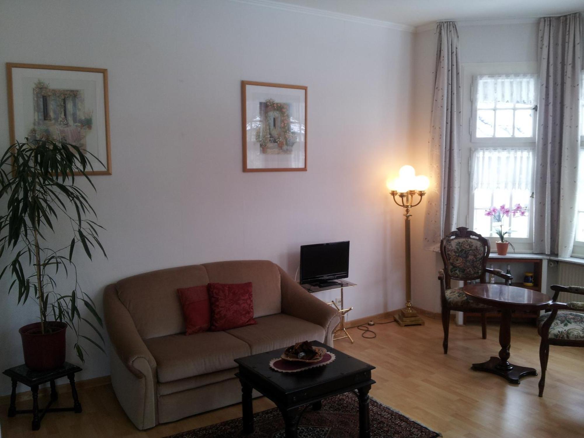 Villa Biso ゾーリンゲン 部屋 写真