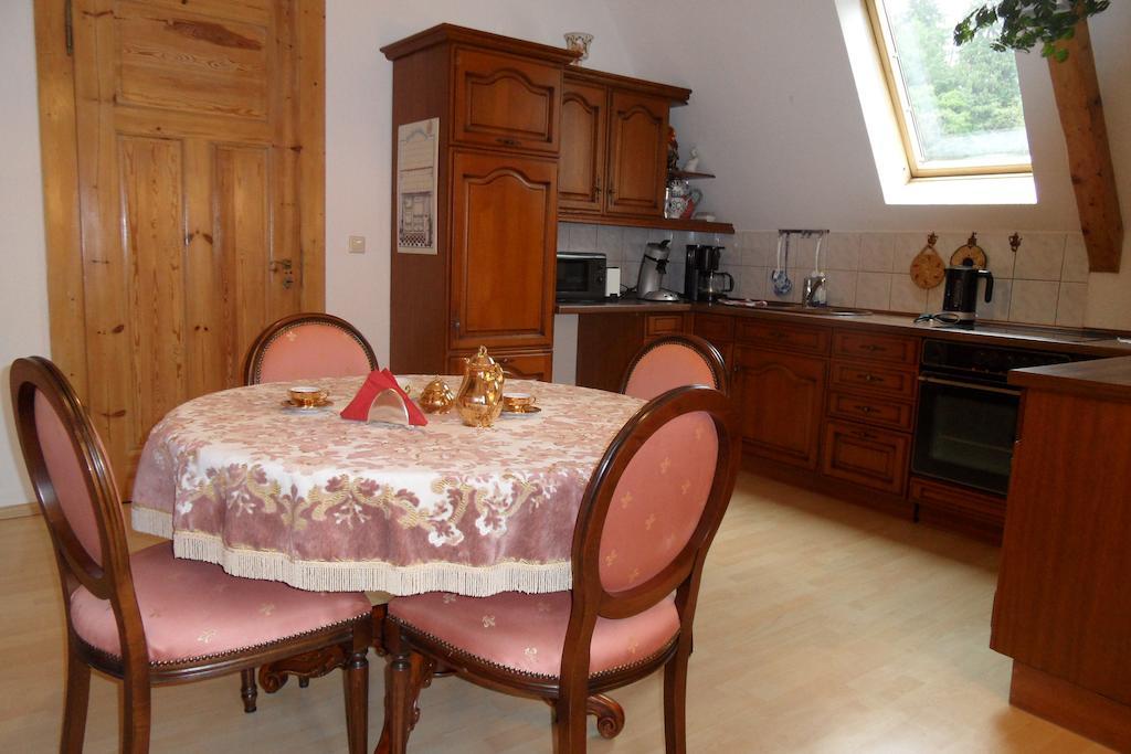 Villa Biso ゾーリンゲン 部屋 写真